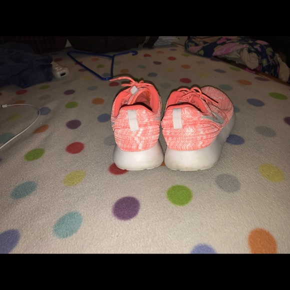 NIKE ROSHES - Picture 4 of 4